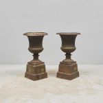 1434 6349 GARDEN URNS